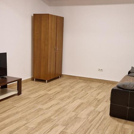 Apartamente Livada Râmnicu Vâlcea エクステリア 写真