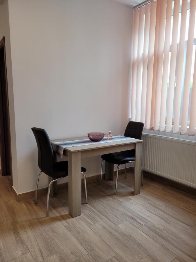 Apartamente Livada Râmnicu Vâlcea エクステリア 写真