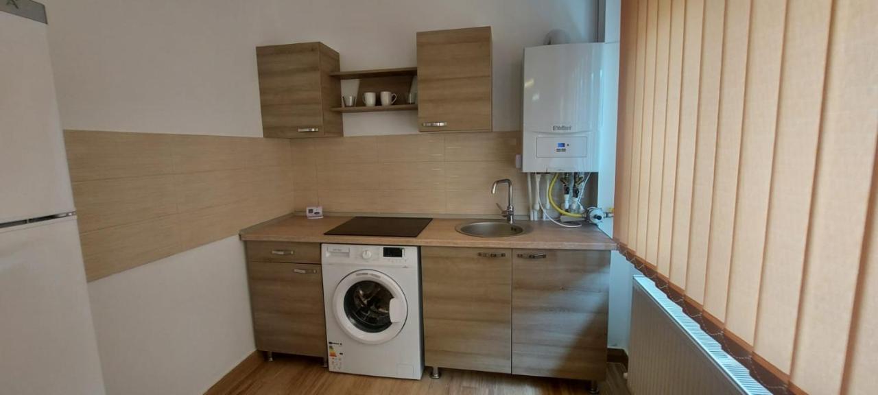 Apartamente Livada Râmnicu Vâlcea エクステリア 写真